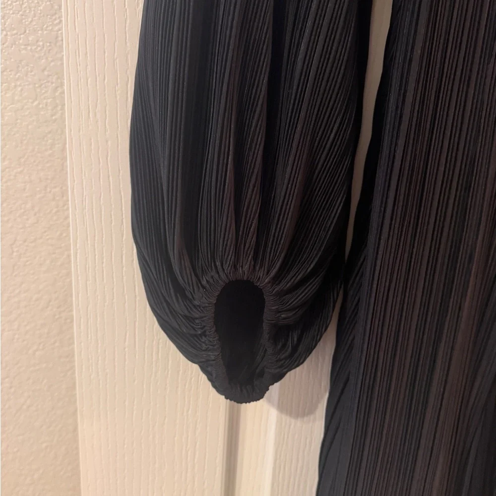 H&M Black Long Sleeve Dress - Picture 3 of 3